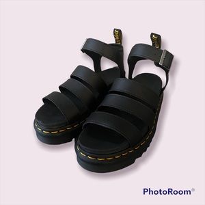 Dr. Martens - BLAIRE HYDRO LEATHER STRAP SANDALS